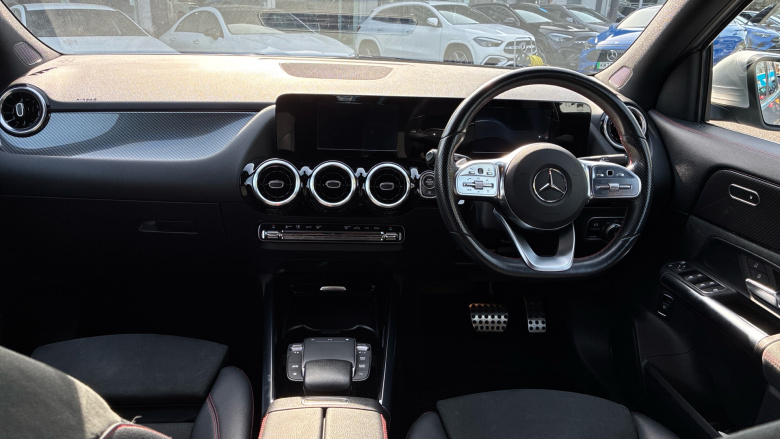 Mercedes-Benz GLA 200 AMG Line 5dr Auto Petrol Hatchback